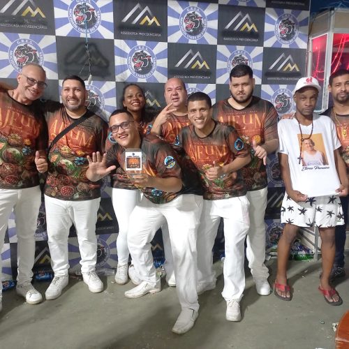 Mocidade Unida do Santa Marta parceria campeã