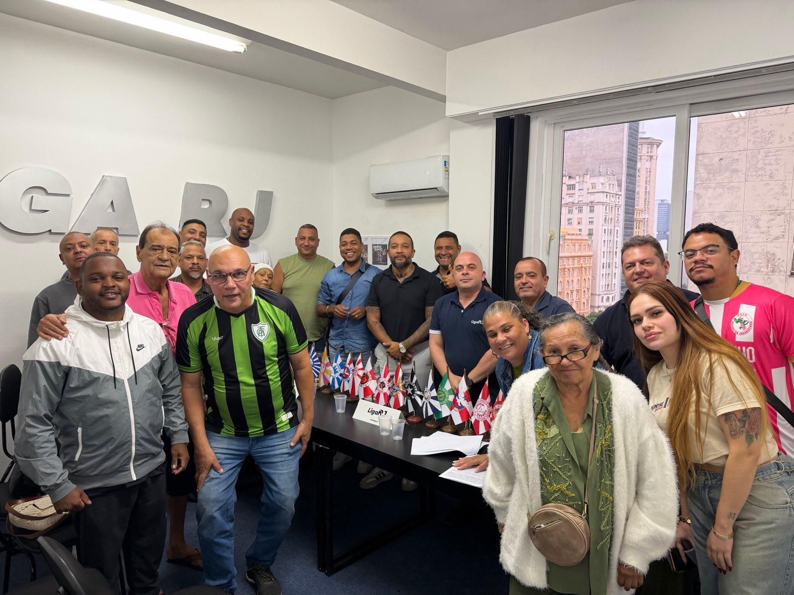 LigaRJ – Presidentes da Série Ouro reafirmam, em plenária, posicionamento coletivo em defesa das escolas